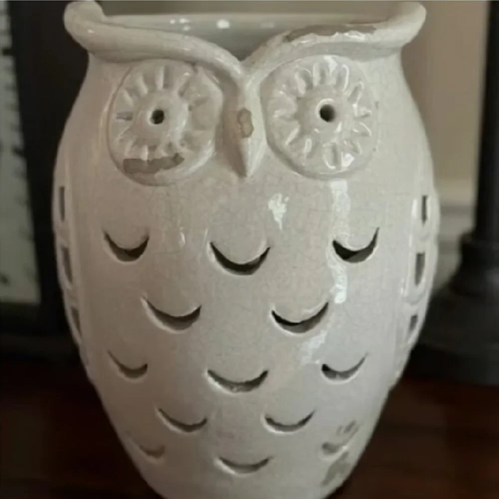 Pottery Barn 11.5